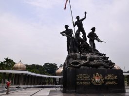 National Monument in Kuala Lumpur, Malaysia. Dedicated to heroic fighters for peace and freedom.